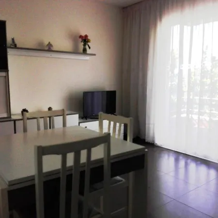 Zeus Alexis Ii Apartamento