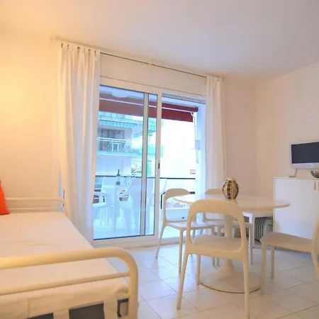 Apartamento Zeus Alexis Ii Salou