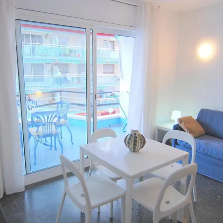 Zeus Alexis Ii Apartamento